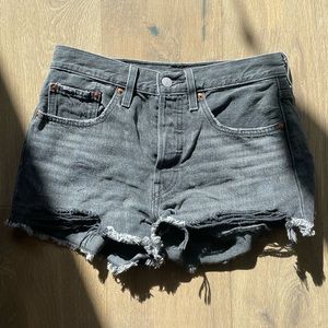 Levi’s black wash 501 jean shorts